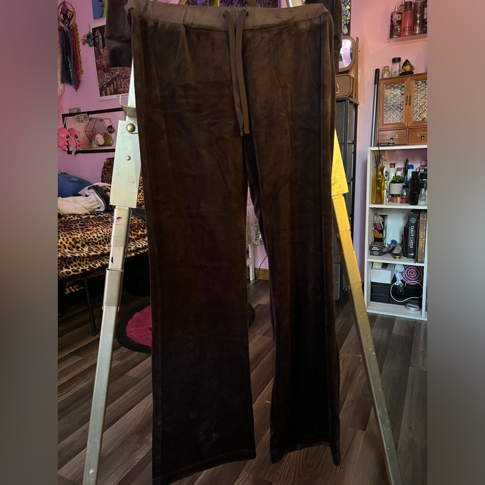 H&M brown tracksuit bottoms, flared bottom PERFECT condition selling top too!